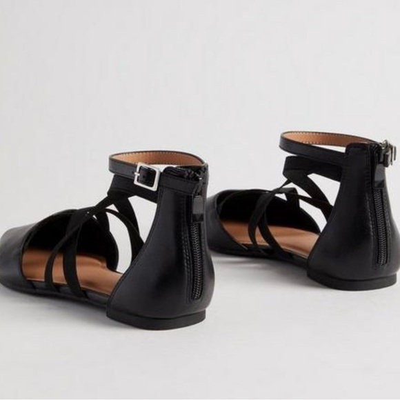 ✨Torrid Faux Leather Flats - Picture 3 of 8